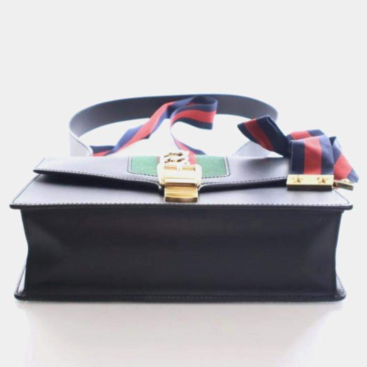 Pre Owned Gucci Medium Calfskin Sylvie