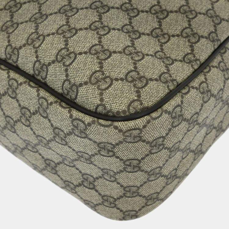 مملوكة مسبقًا Gucci GG Supreme Beige Canvas Shoulder Bag