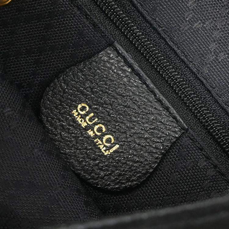 مملوكة مسبقًا Gucci Horsebit Black Suede Shoulder Bag