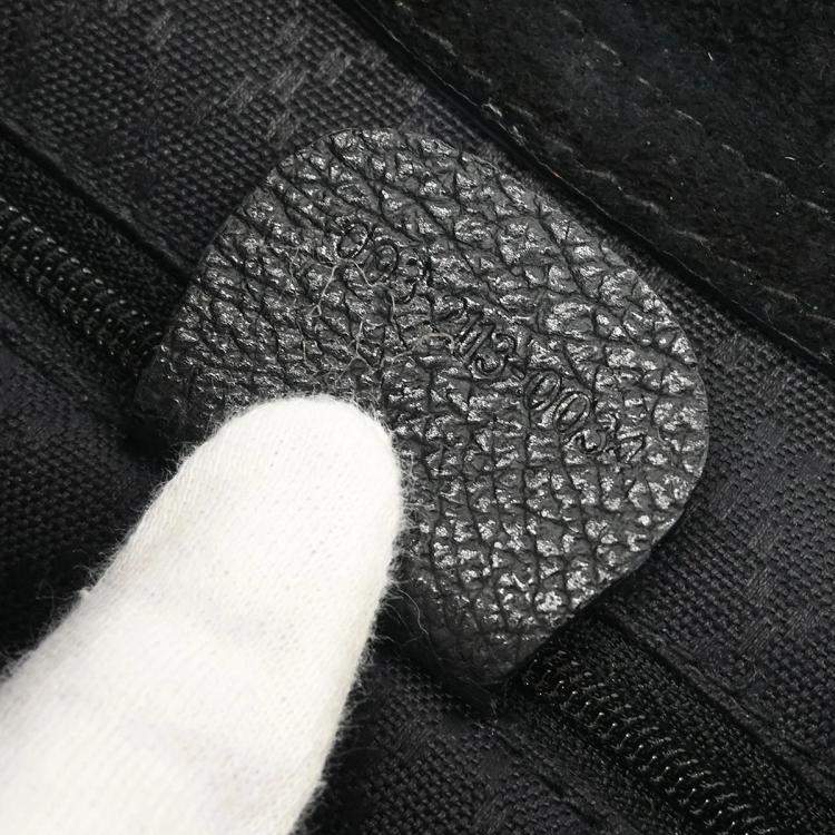 مملوكة مسبقًا Gucci Horsebit Black Suede Shoulder Bag