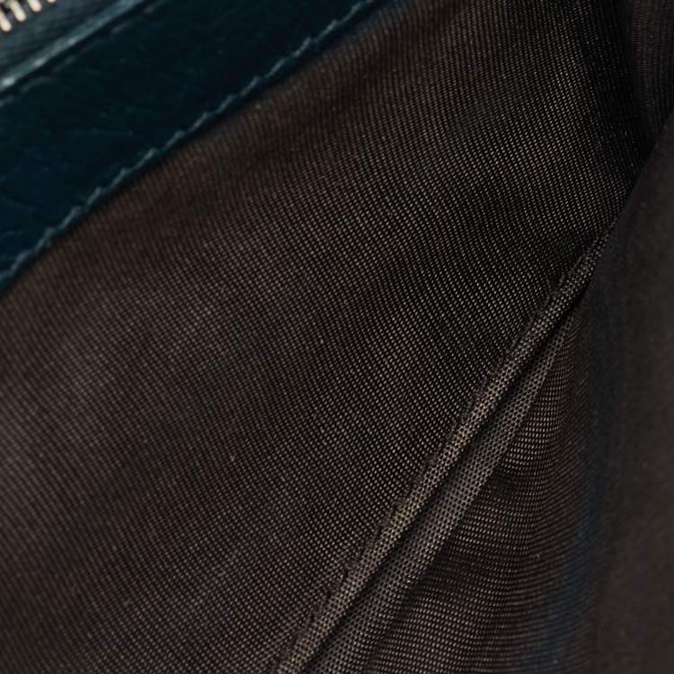 Pre Owned Gucci Dark Blue Ostrich Leather Continental Wallet