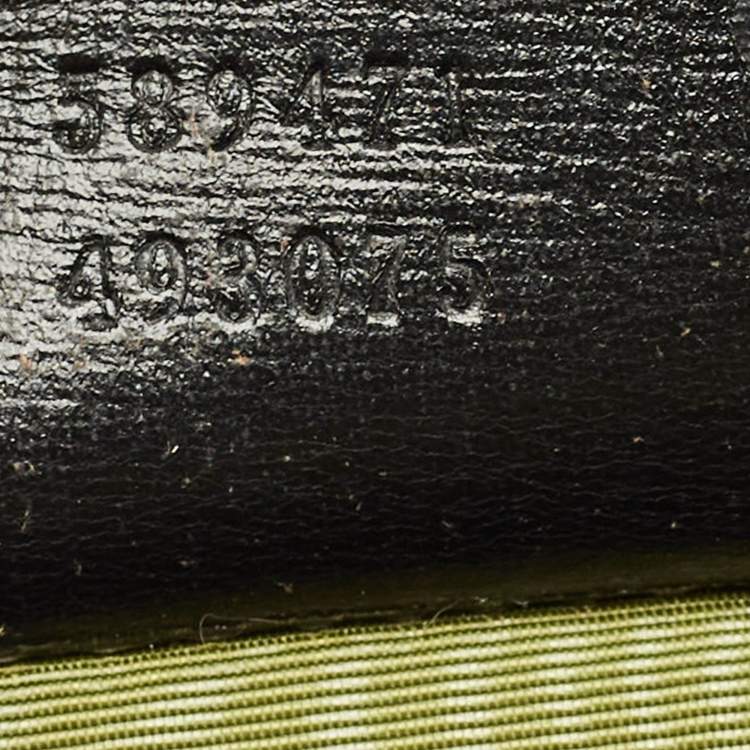 Pre Owned Gucci GG Ring Flap Black Leather Shoulder Bag