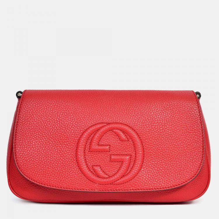 مملوكة مسبقًا Gucci Red Grained Leather Soho Chained Shoulder Bag