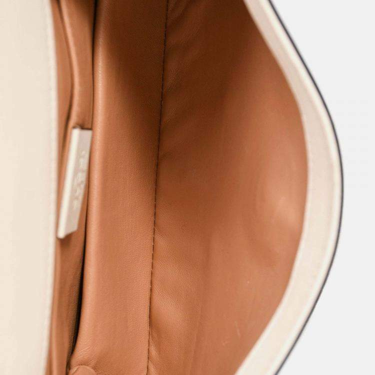 مملوكة مسبقًا Gucci White Leather Pearl Studded Mini Broadway Bee Shoulder Bag with Web Strap