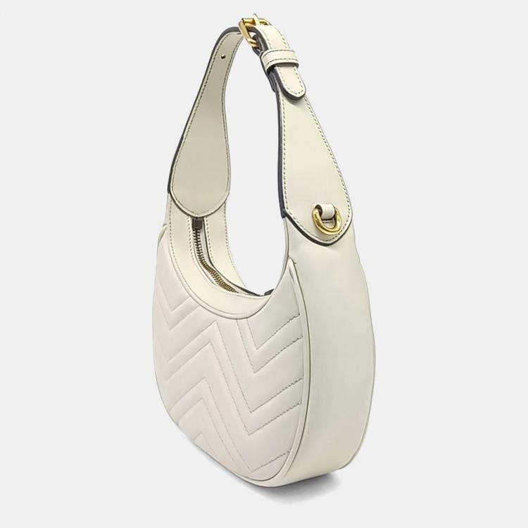 مملوكة مسبقًا Gucci White Leather Marmont Half Moon Shoulder Bag