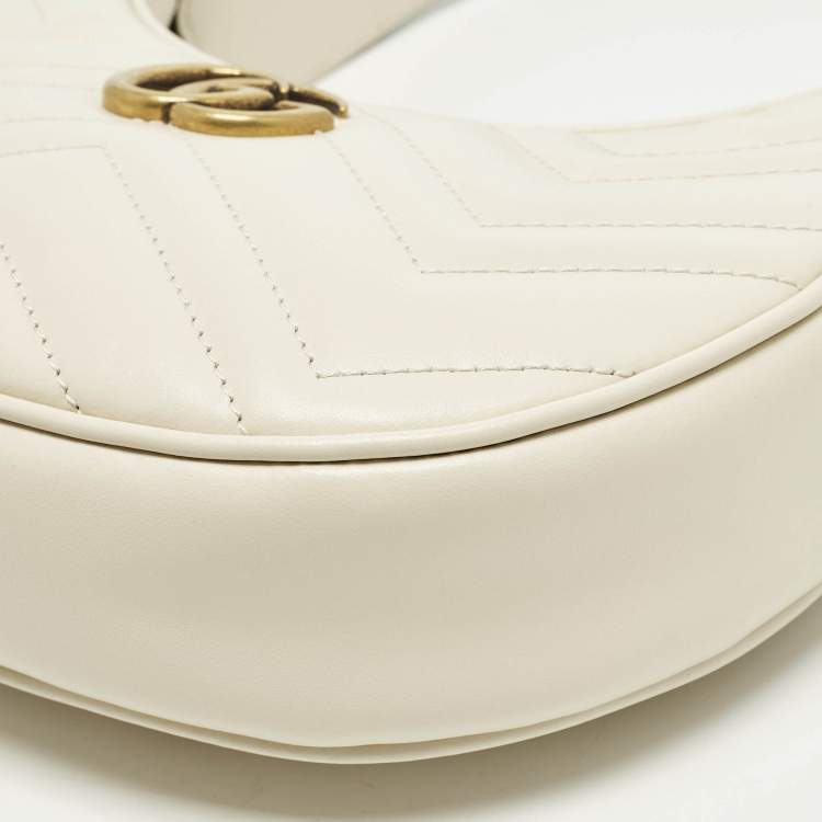 Pre Owned Gucci GG Marmont Small Off White Matelassé Leather Hobo