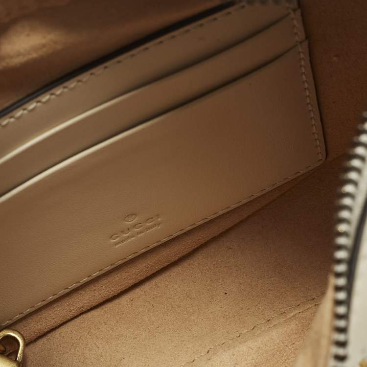 Pre Owned Gucci GG Marmont Small Off White Matelassé Leather Hobo