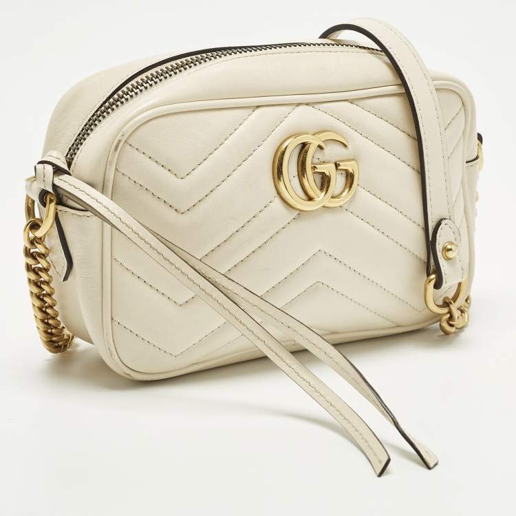 Pre Owned Gucci GG Marmont Mini Off White Matelassé Leather Camera Bag