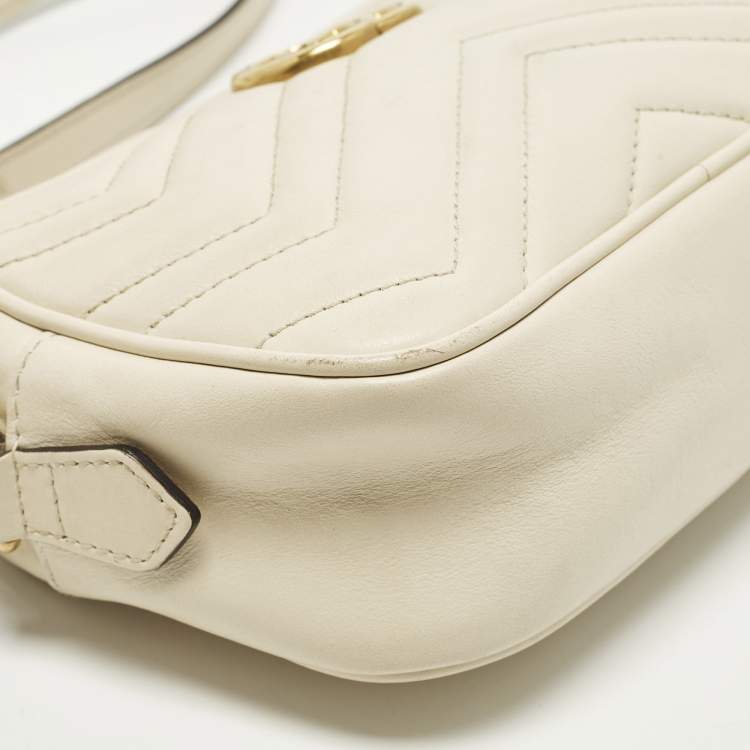 Pre Owned Gucci GG Marmont Mini Off White Matelassé Leather Camera Bag