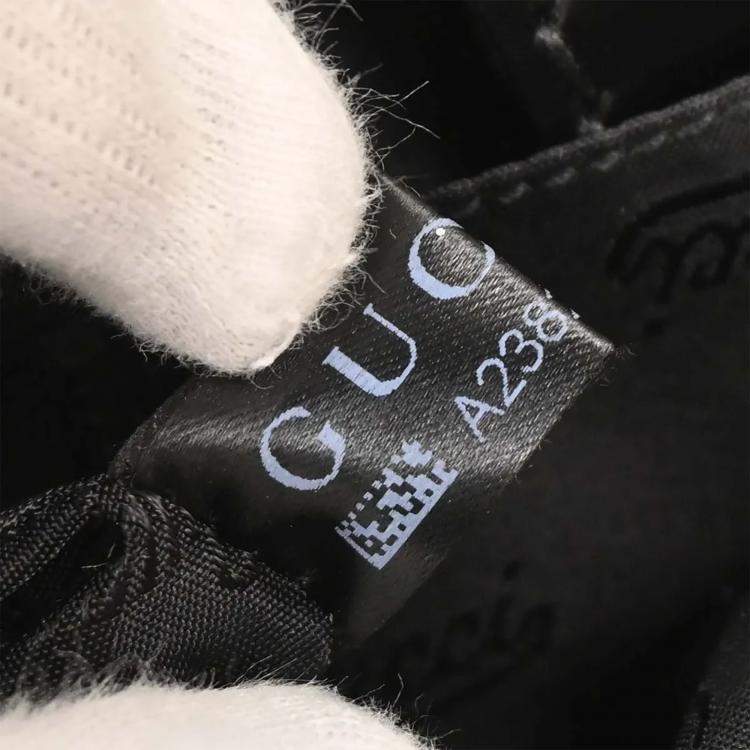 Pre Owned Gucci Queen Chain Black Leather Shoulder Bag