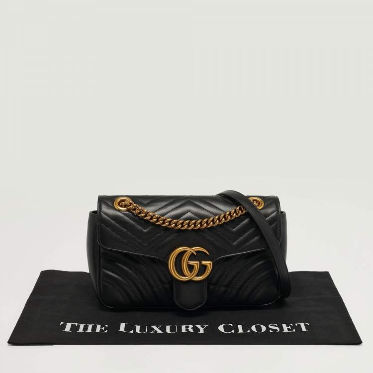 مملوكة مسبقًا Gucci GG Marmont Small Black Matelasse Leather Shoulder Bag
