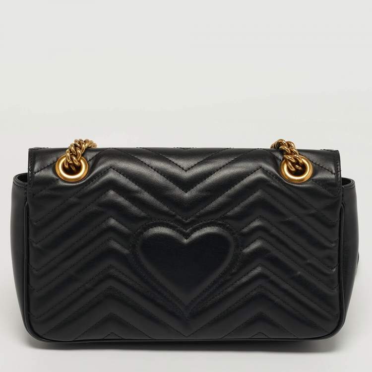 مملوكة مسبقًا Gucci GG Marmont Small Black Matelasse Leather Shoulder Bag