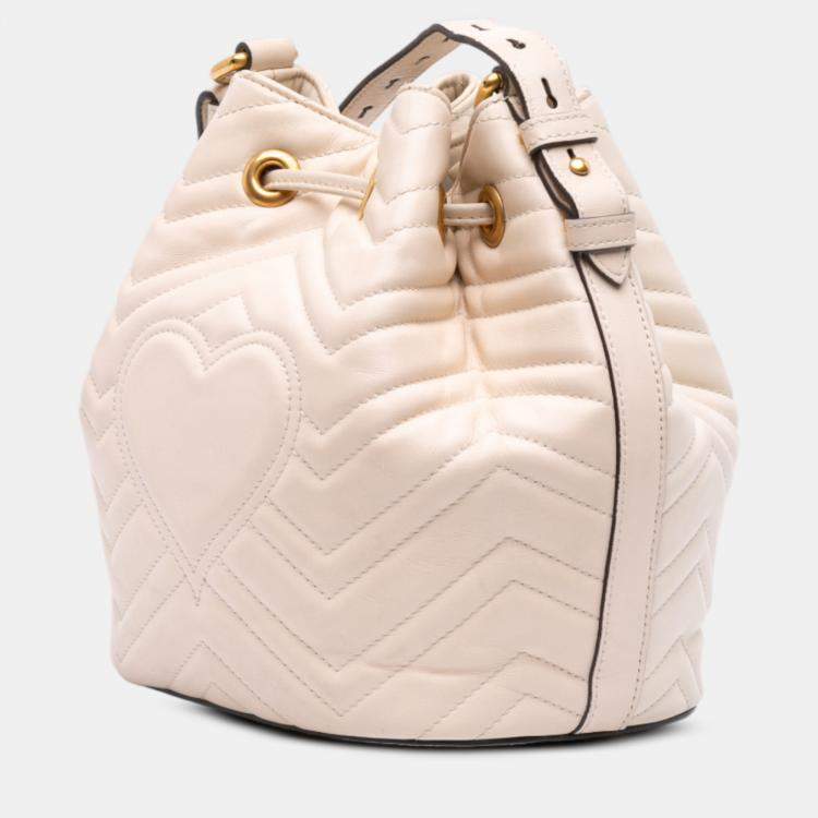 Pre Owned Gucci White GG Marmont Matelasse Leather Bucket Bag