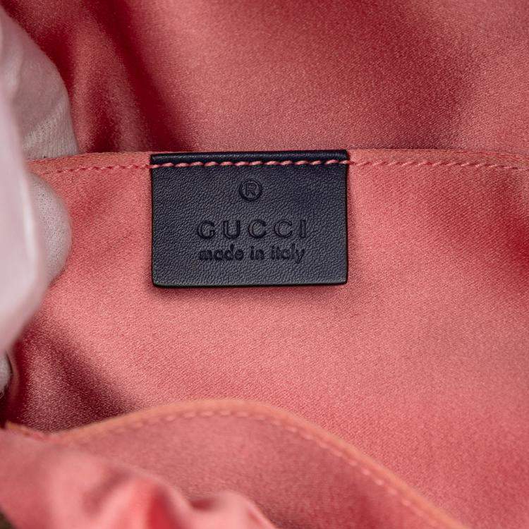 مملوكة مسبقًا Gucci Blue Small GG Marmont Pearl Studded Matelasse Denim Backpack