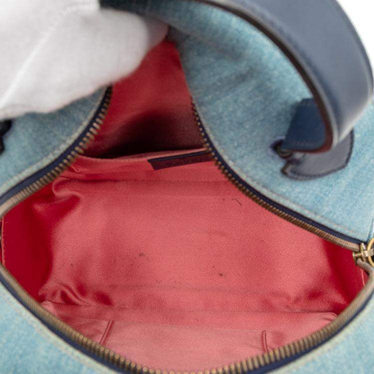 مملوكة مسبقًا Gucci Blue Small GG Marmont Pearl Studded Matelasse Denim Backpack