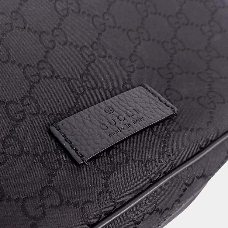 Pre Owned Gucci Black Leather Hip Sack