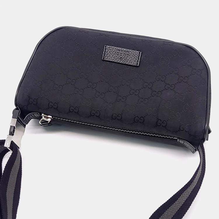 Pre Owned Gucci Black Leather Hip Sack