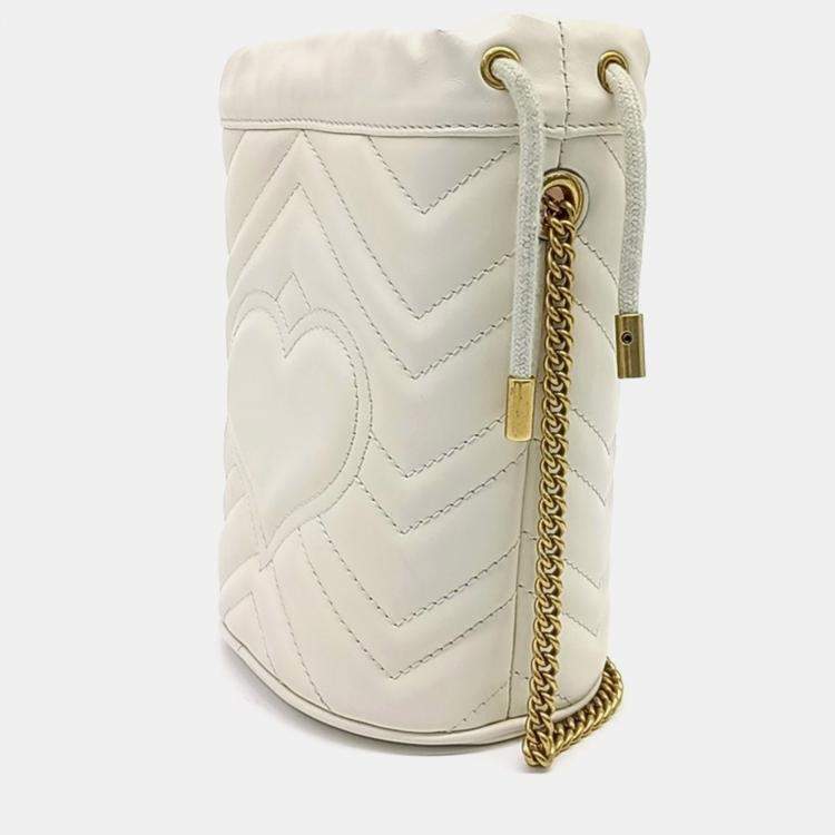 مملوكة مسبقًا Gucci Cream Leather GG Marmont Mini Bucket Bag