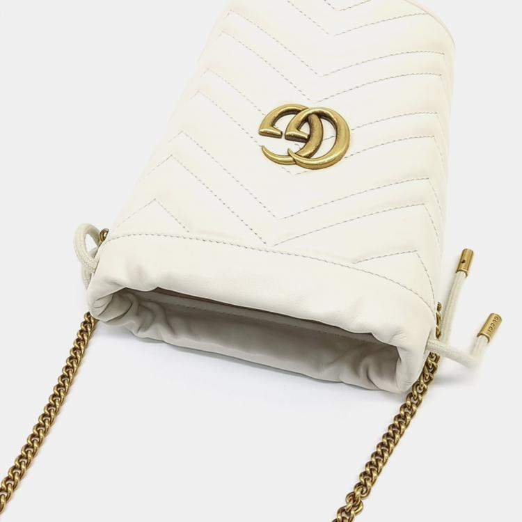 مملوكة مسبقًا Gucci Cream Leather GG Marmont Mini Bucket Bag