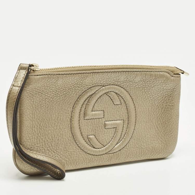 Pre Owned Gucci Soho Metallic Beige Leather Wristlet Clutch