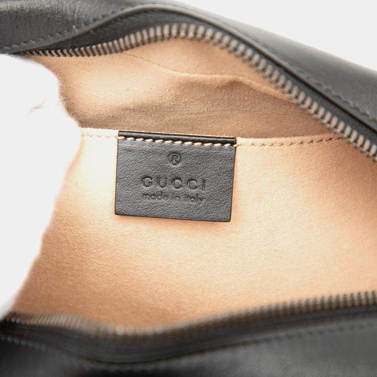 Pre Owned Gucci Black Small GG Marmont Matelasse Leather Crossbody