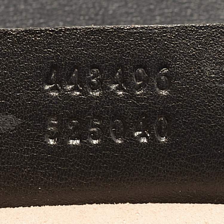 Pre Owned Gucci GG Marmont Medium Black Matelassé Leather Shoulder Bag