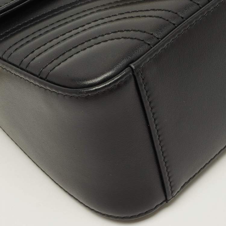 Pre Owned Gucci GG Marmont Mini Black Matelassé Leather Top Handle Bag