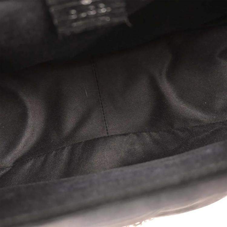 مملوكة مسبقًا Gucci Black GG Horsebit Handbag