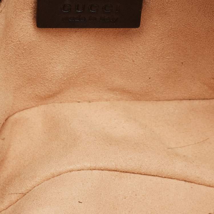 Pre Owned Gucci GG Marmont Black Matelassé Leather Belt Bag