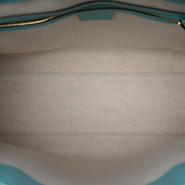 مملوكة مسبقًا Gucci Blue GG Star Embossed Leather Tote