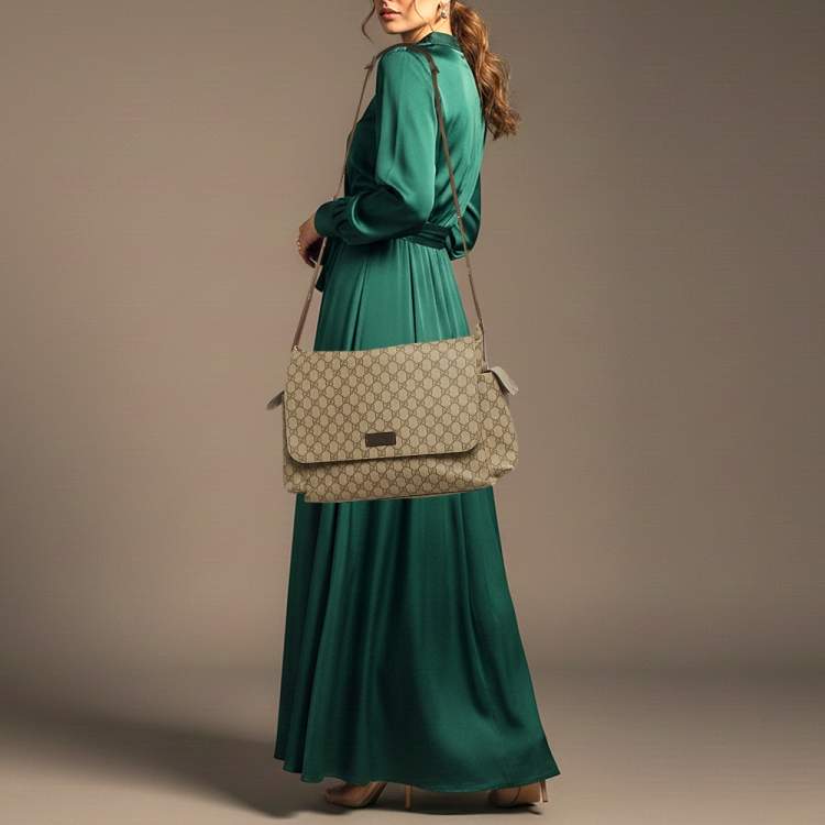 Pre Owned Gucci Diaper Beige/Brown GG Supreme Canvas and Leather Messenger Bag