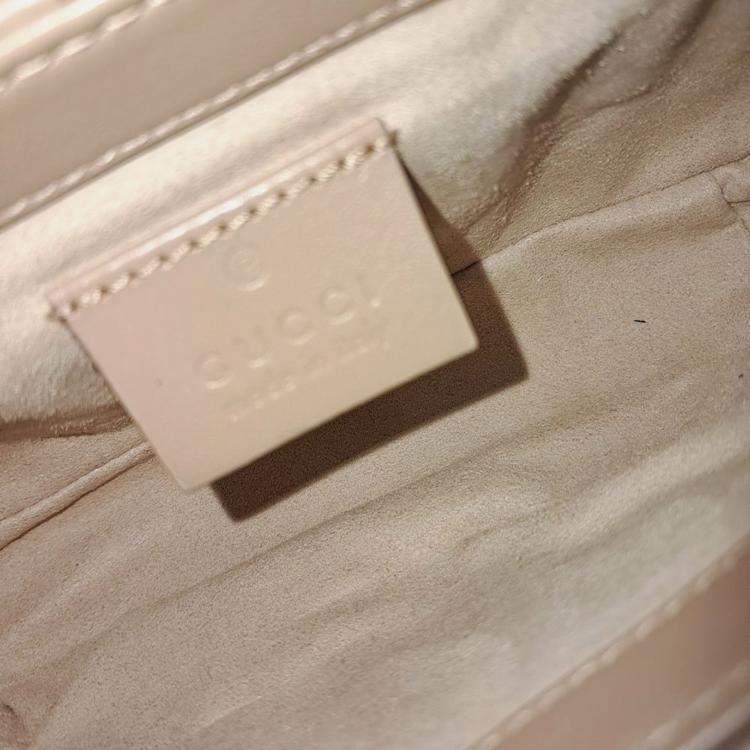 Pre Owned Gucci Beige Leather Matrasse Super Mini Crossbody Bag (476433)