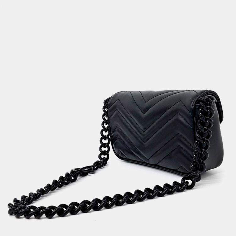 Pre Owned Gucci Black Leather  GG Marmont Belt Bag (699757)