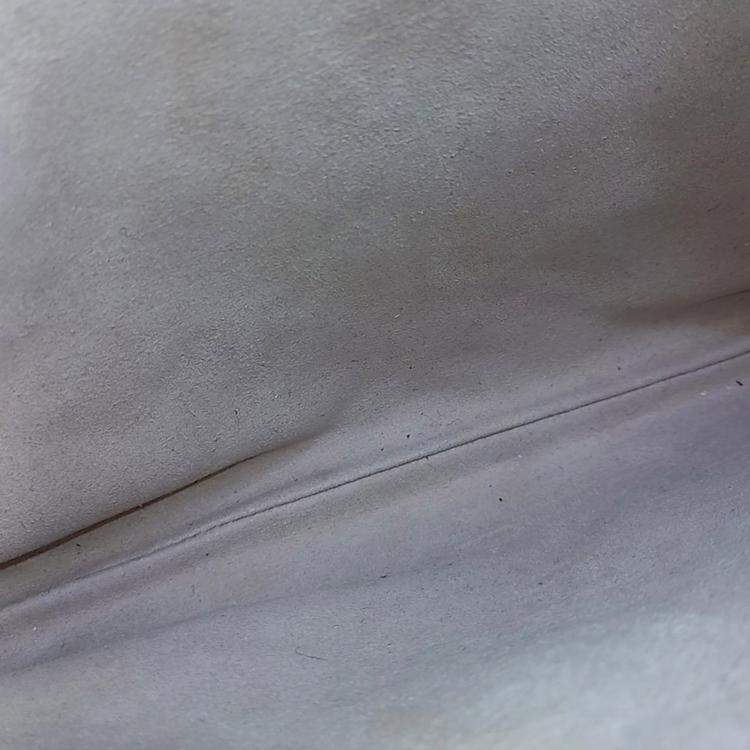 Pre Owned Gucci Black Leather GG Marmont Clutch (525541)