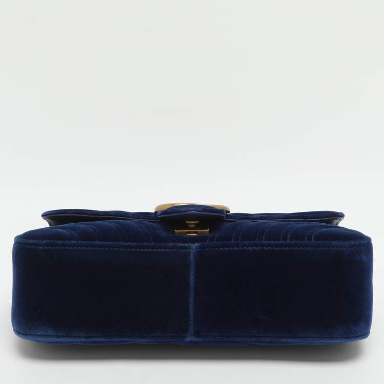 Pre Owned Gucci GG Marmont Medium Blue Velvet Shoulder Bag