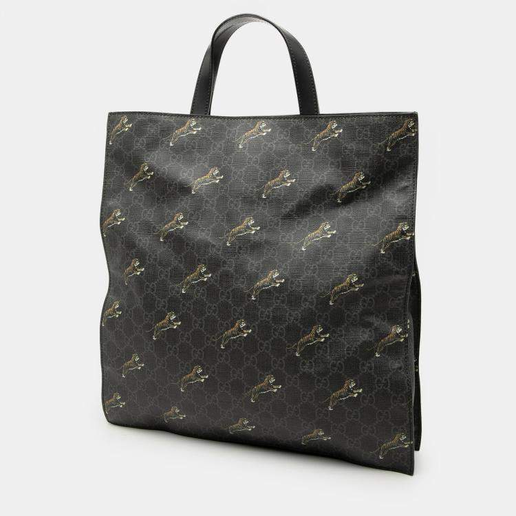 Pre Owned Gucci Black GG Supreme Tiger Convertible Soft Tote