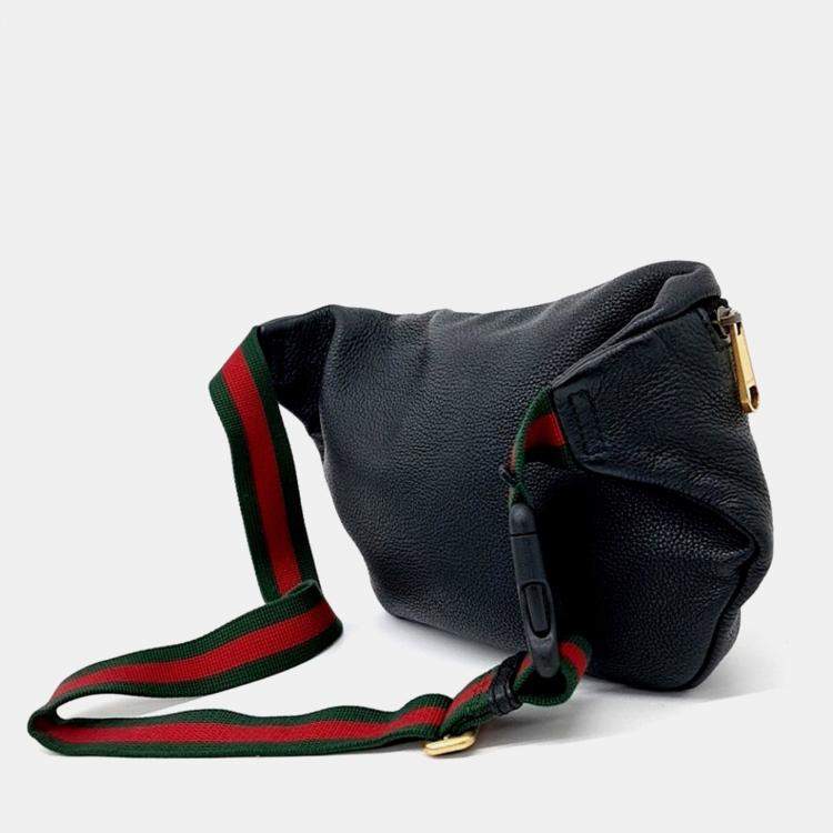 Pre Owned Gucci Black Leather Web Logo Belt Bag (530412)