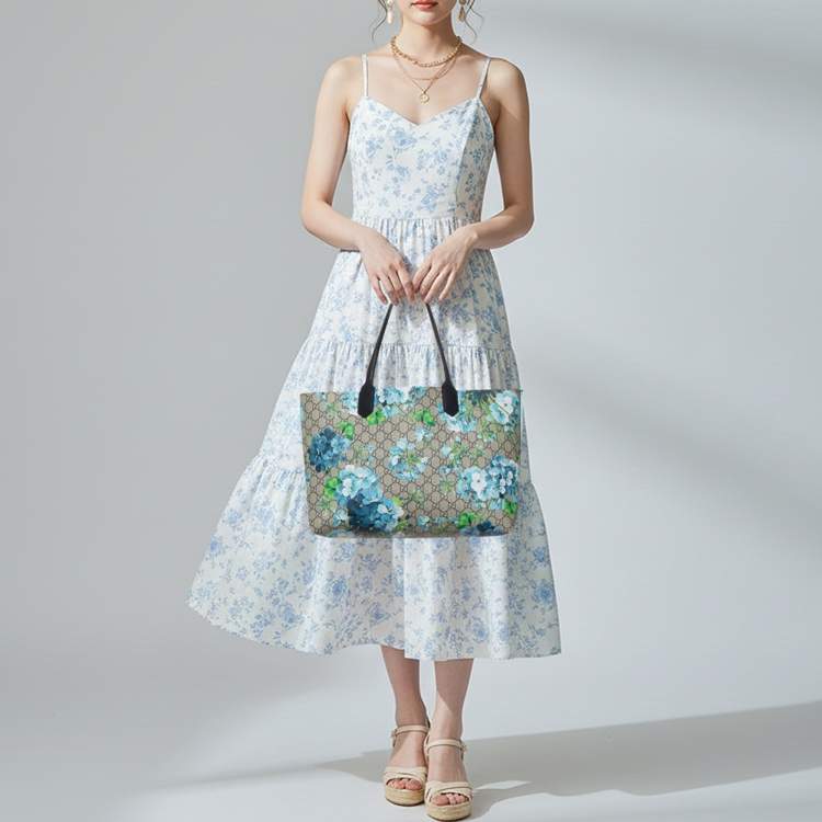 Pre Owned Gucci GG Blooms Multicolor GG Supreme Canvas Reversible Tote