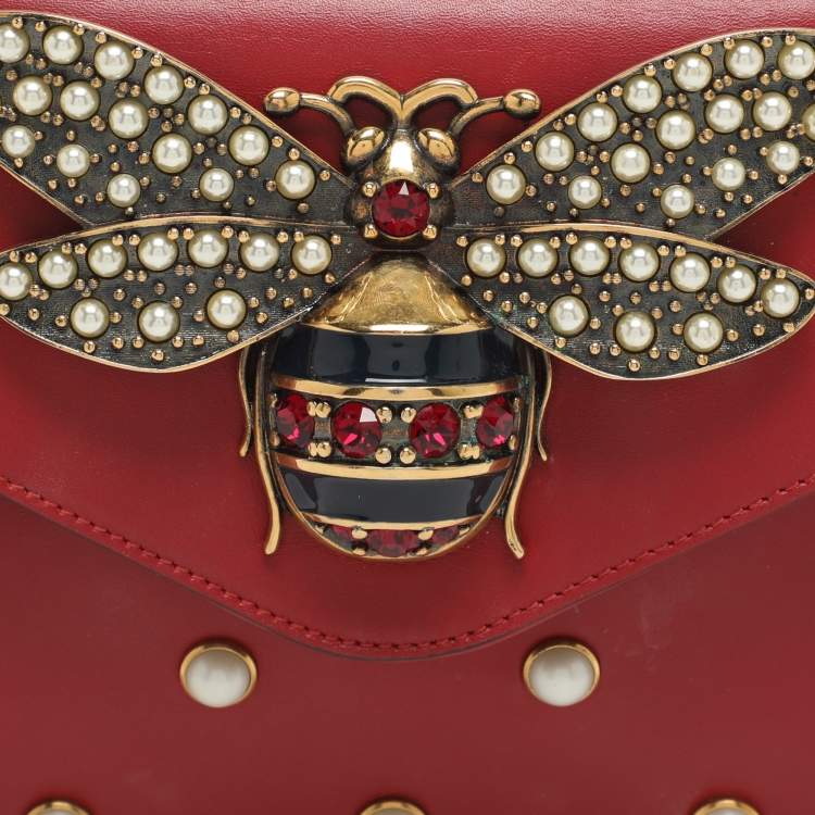 Pre Owned Gucci Bee Pearl Studded Queen Margaret Broadway Mini Red Leather Crossbody Bag