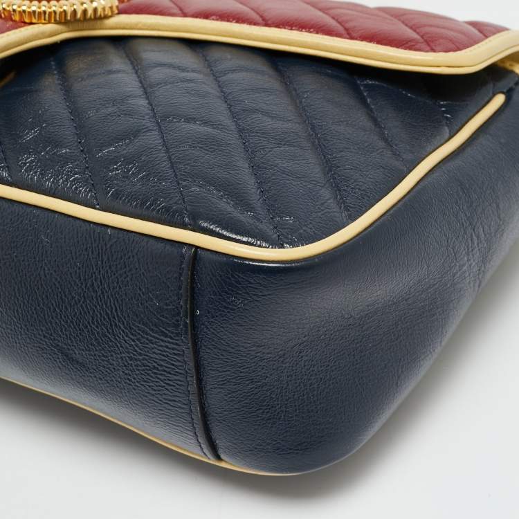 Pre Owned Gucci GG Marmont Torchon Small Navy Blue/Red Diagonal Quilted Leather Shoulder Bag