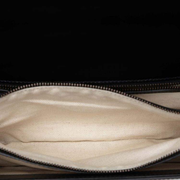 مملوكة مسبقًا Gucci Black Medium GG Marmont Leather Malaga Kid Heart Patch Chain Flap