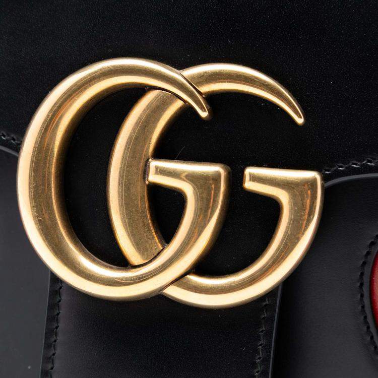 مملوكة مسبقًا Gucci Black Medium GG Marmont Leather Malaga Kid Heart Patch Chain Flap