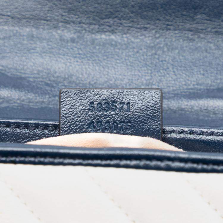 مملوكة مسبقًا Gucci Blue/White Mini GG Marmont Matelasse Diagonal Leather Torchon Top Handle Bag