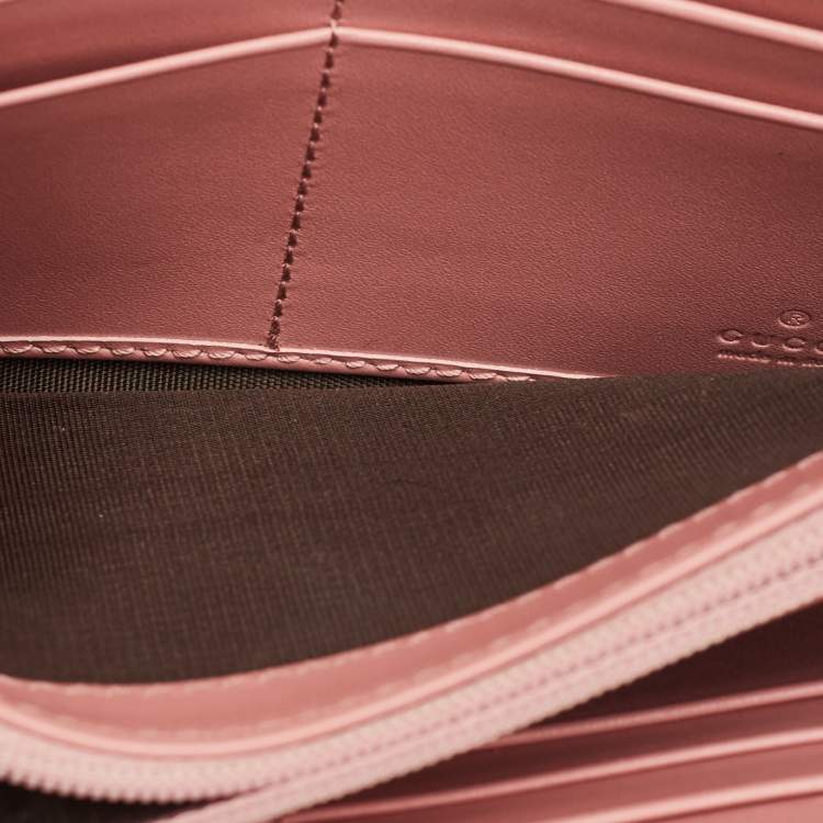 مملوكة مسبقًا Gucci Padlock Pink Guccissima Leather Wallet On Chain