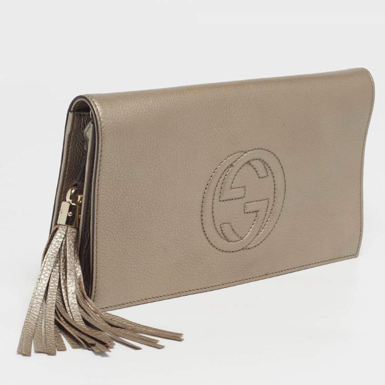 Pre Owned Gucci Beige Soho Tassel Leather Clutch