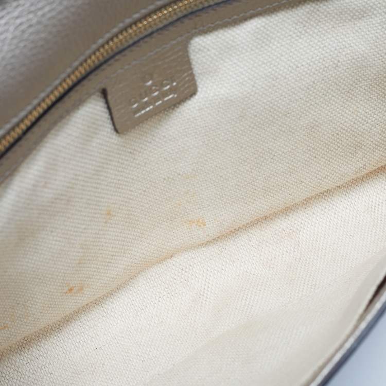 Pre Owned Gucci Beige Soho Tassel Leather Clutch