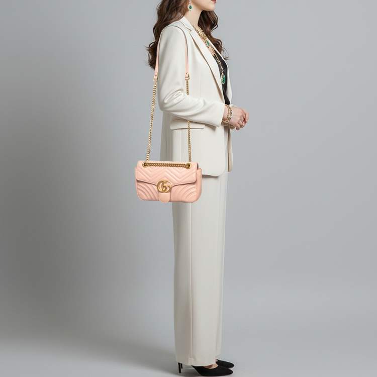 Pre Owned Gucci GG Marmont Flap Medium Light Pink Matelasse Leather Shoulder Bag