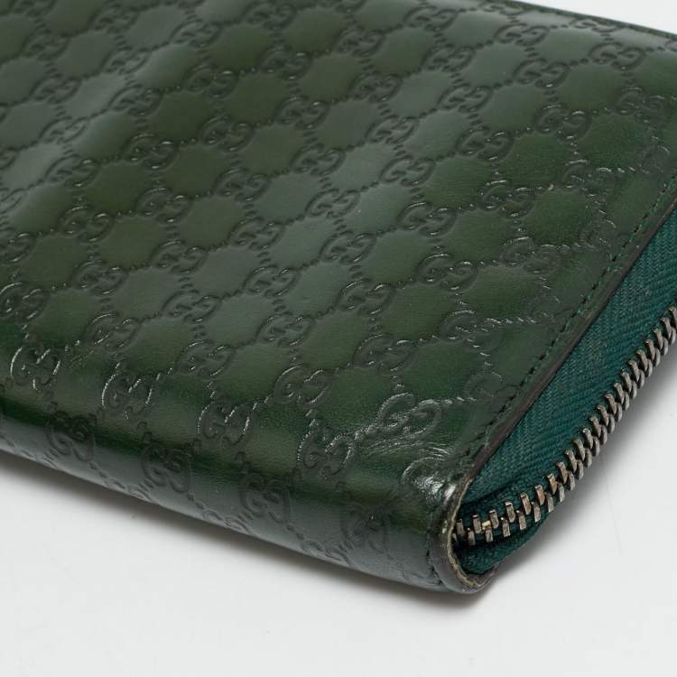 Pre Owned Gucci Green Microguccissima Leather Zip Around Wallet