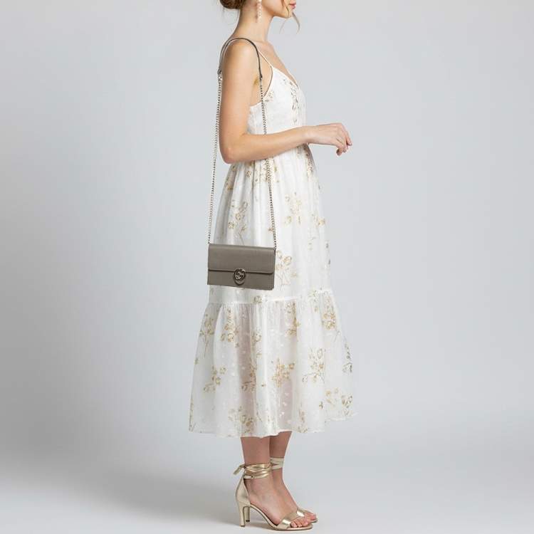 Pre Owned Gucci Interlocking G Grey Leather Wallet on Chain