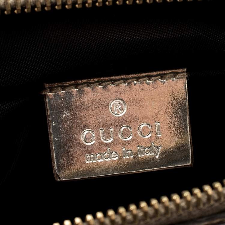 Pre Owned Gucci Light Gold Patent Leather Studded Evening Wristlet